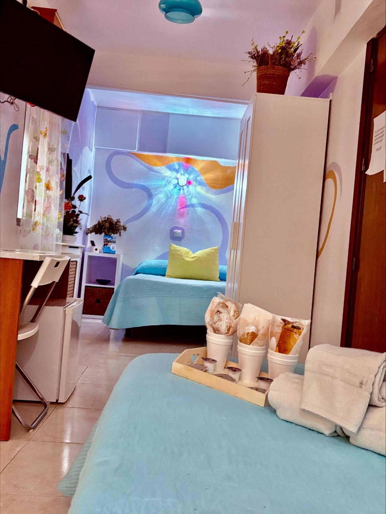 Hostal La Rosa Caces 외부 사진